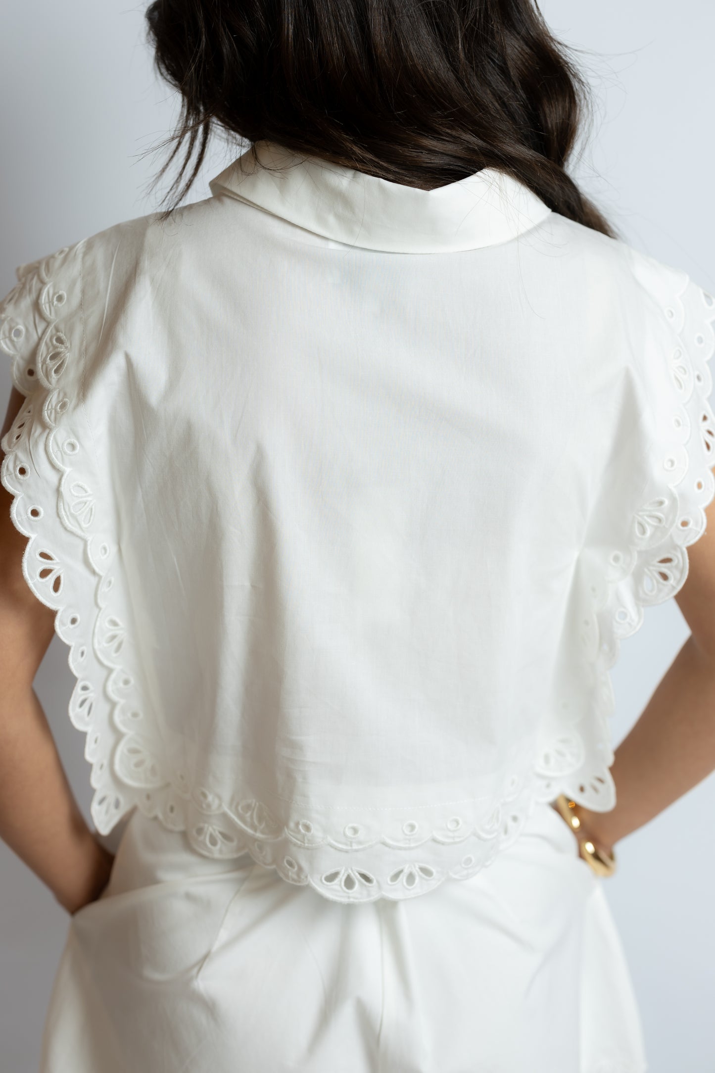 Summertime Stroll Embroidered Set