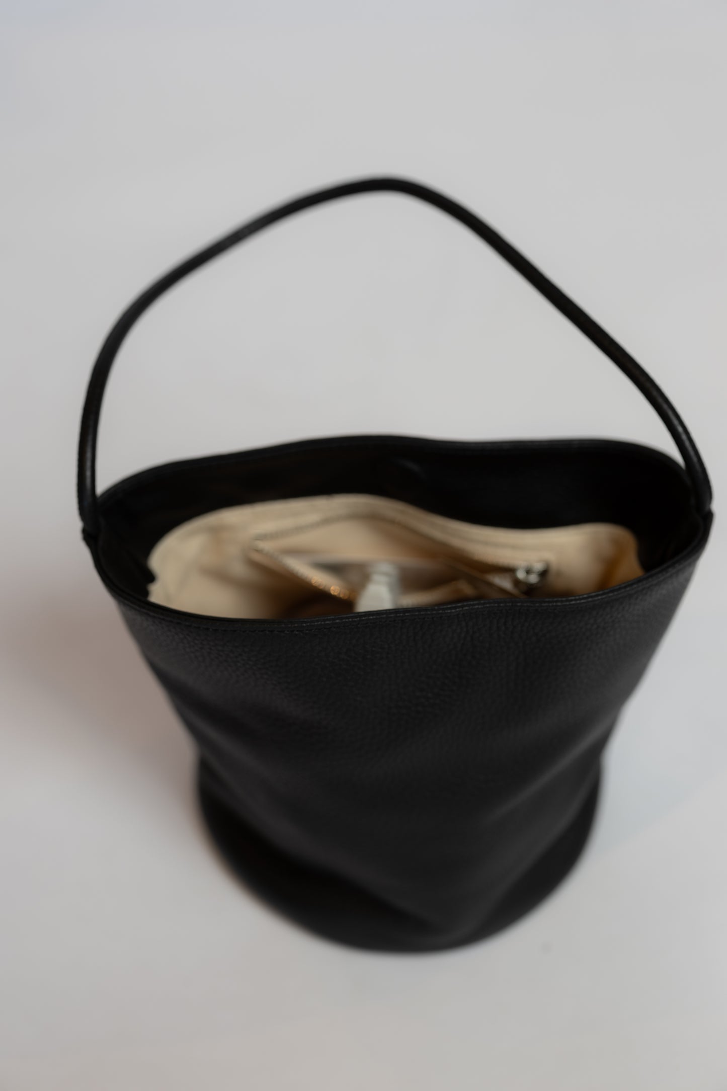 Vancouver Bucket Bag Onyx