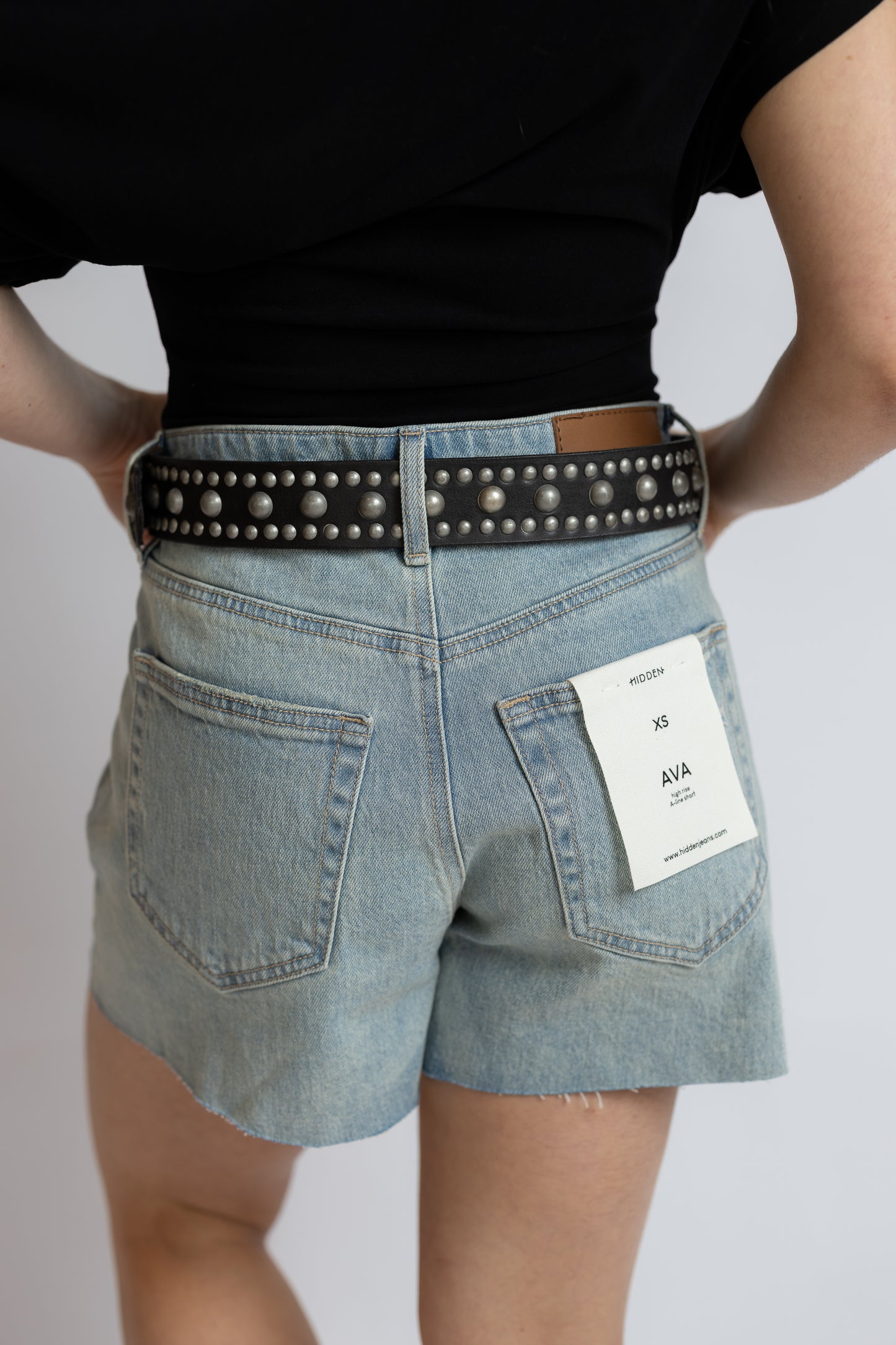 Ava Vintage Raw Hem Denim Shorts
