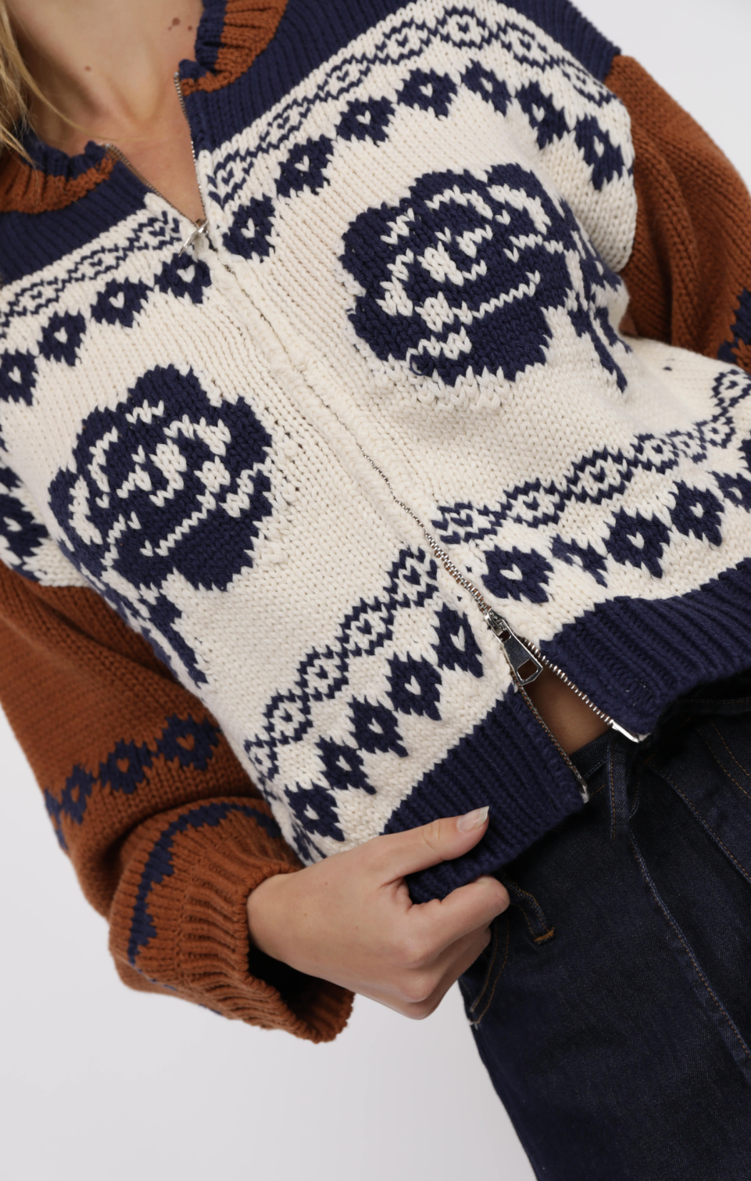 Sweet Rose Jacquard Zip Sweater Jacket