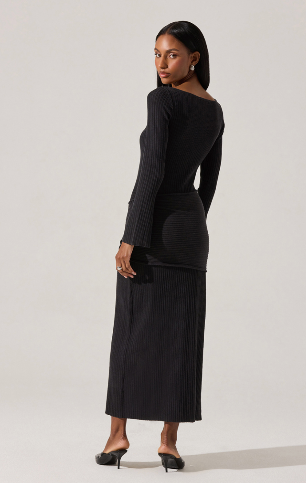 Arwyn Long Sleeve Sweater Dress