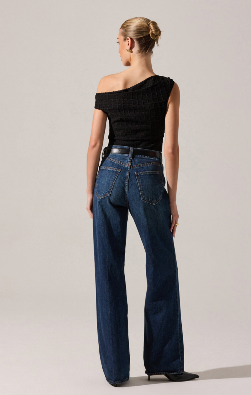 Lindy Off The Shoulder Top