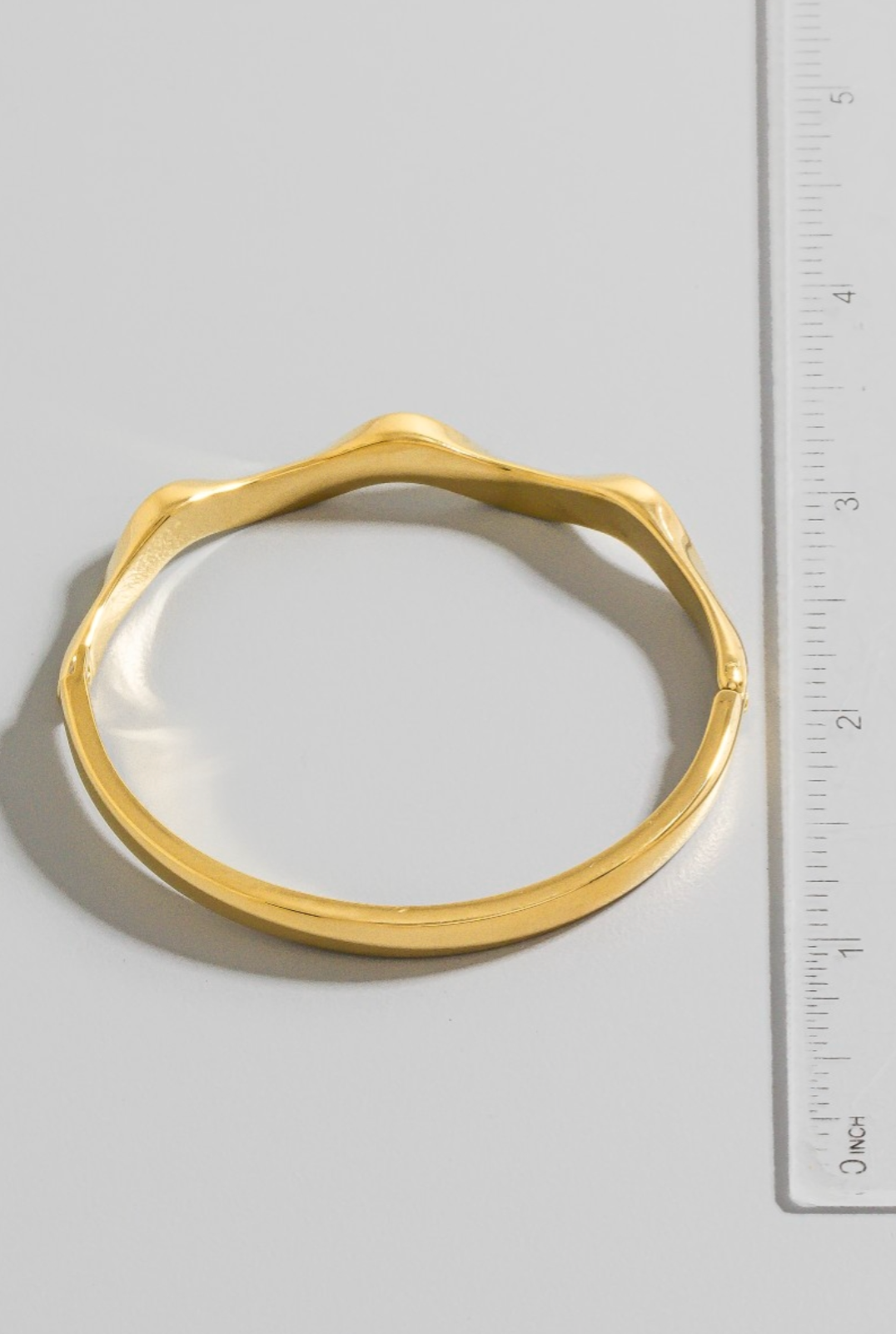 Current Flow Bangle Bracelet Gold