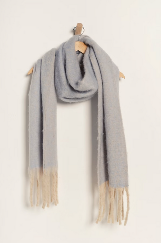 Winter Chill Blanket Scarf Blue