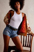 Load image into Gallery viewer, Crvy Mona High Rise Short Power Trip