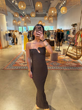 Load image into Gallery viewer, Taylor Strapless Maxi Dress