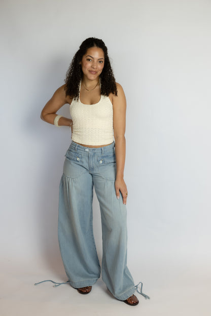 Lotus Jean