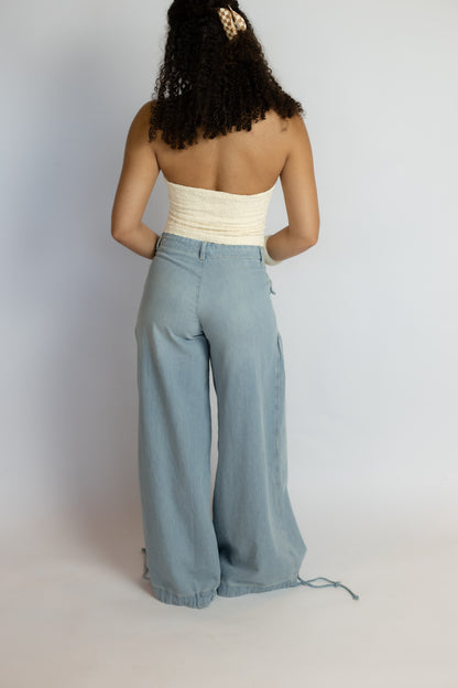 Lotus Jean