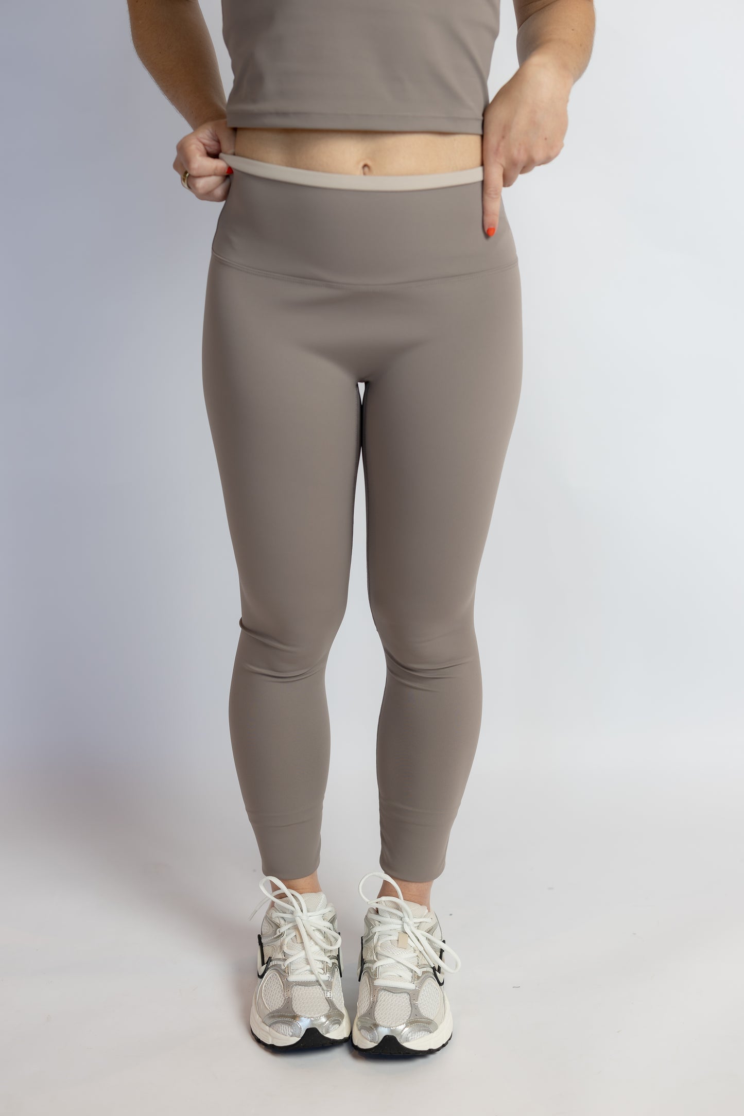 Coffee Run Contrast Leggings Taupe