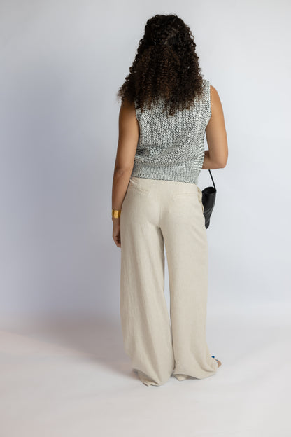 Williams Sleeveless Sweater Top