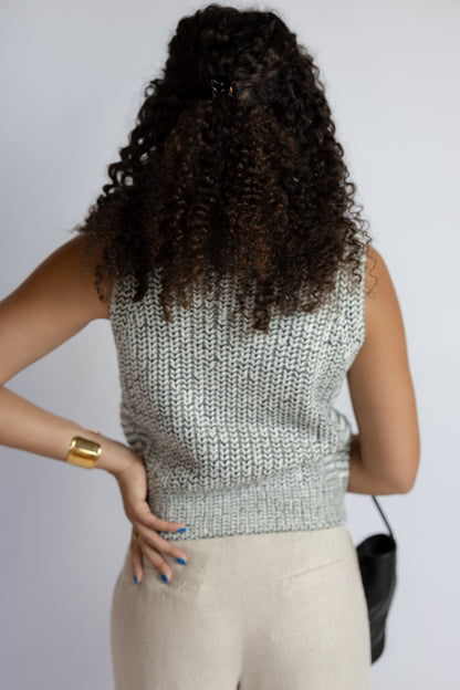 Williams Sleeveless Sweater Top