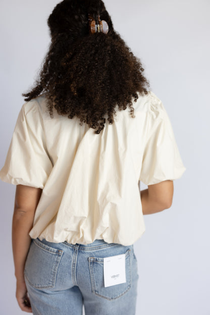 Put Down Roots Button Up Top