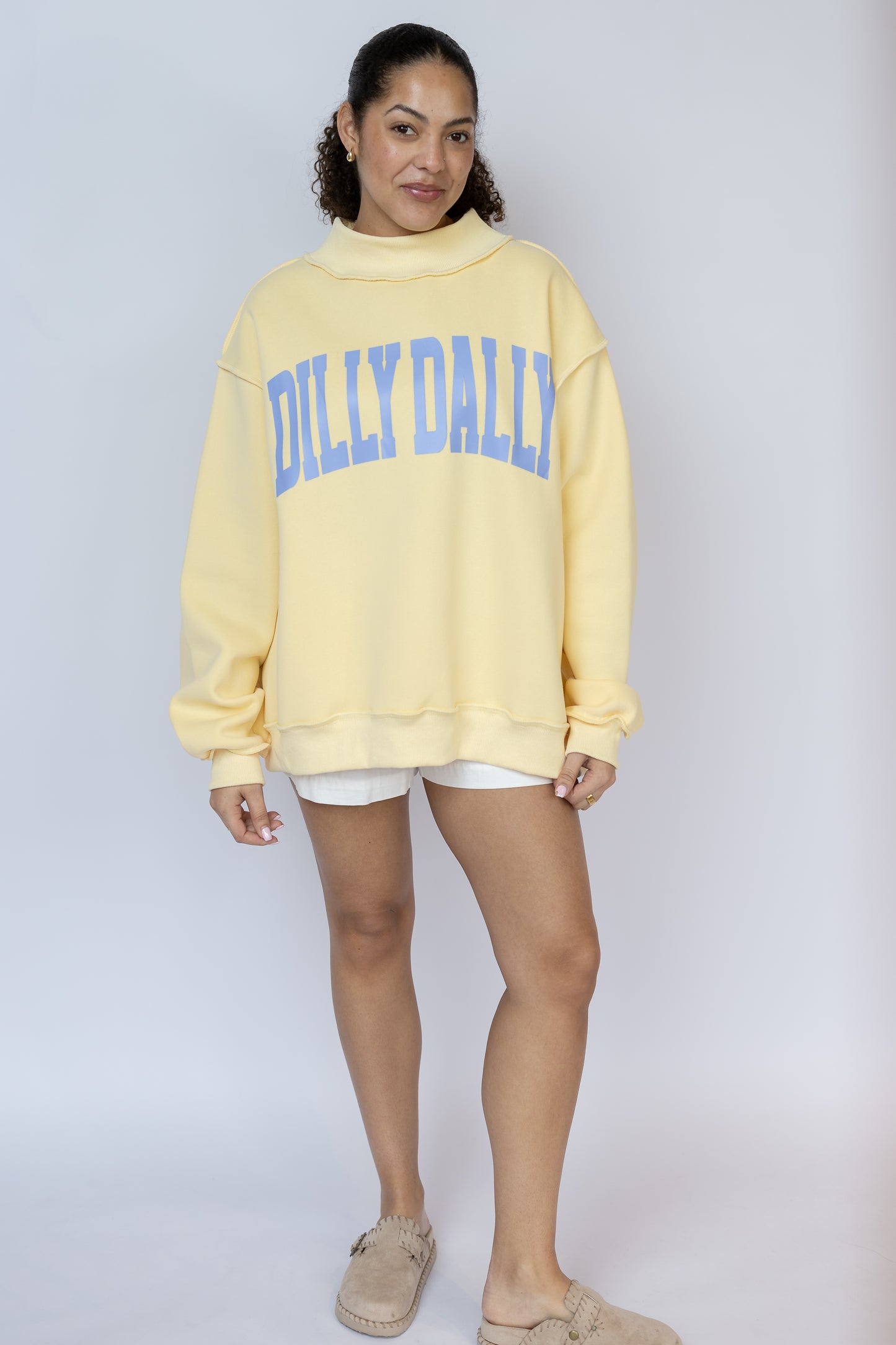 Dilly Dally Mockneck Sweatshirt
