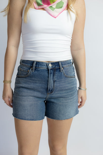 Jonah Mid Rise Relaxed Short Lisbon