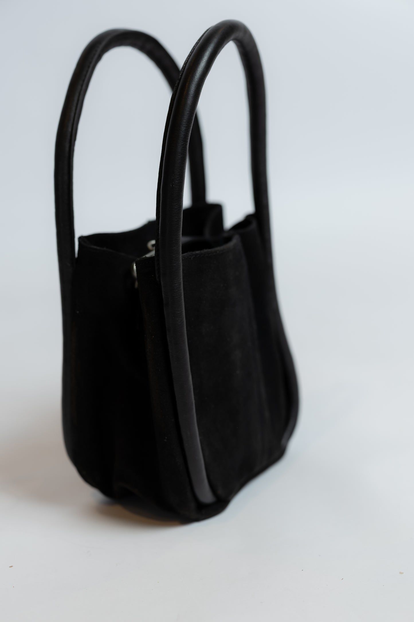 Barlow Bucket Bag Black