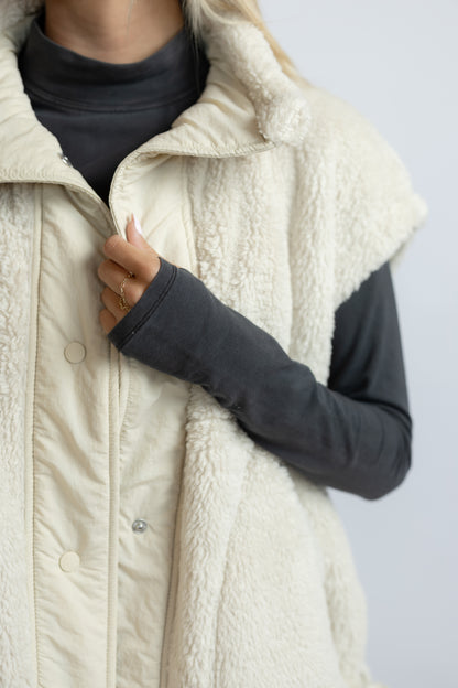 Scout It Out Vest Birch Tree