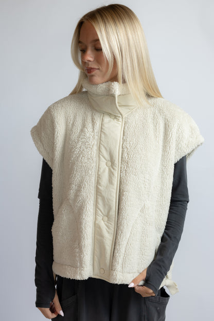 Scout It Out Vest Birch Tree