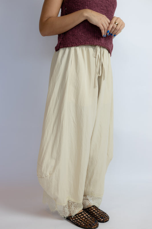 Just For Show Lace Balloon Pants