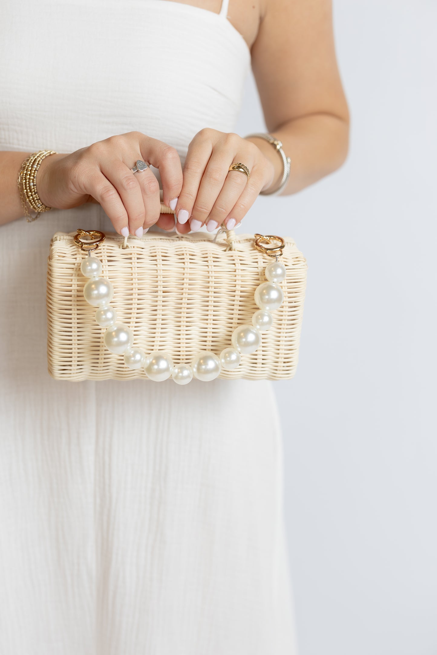 Everly Pearl Wicker Bag