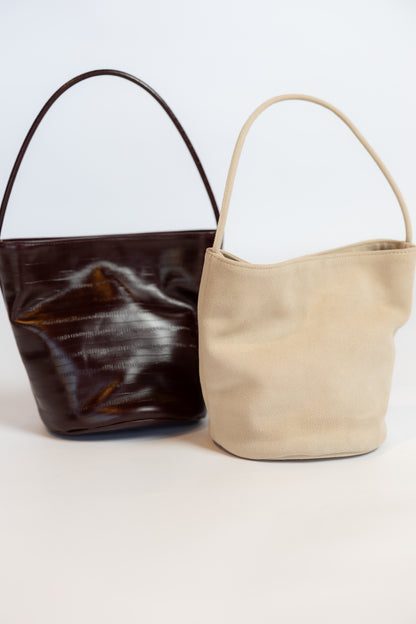 Vancouver Bucket Bag Merlot Eel