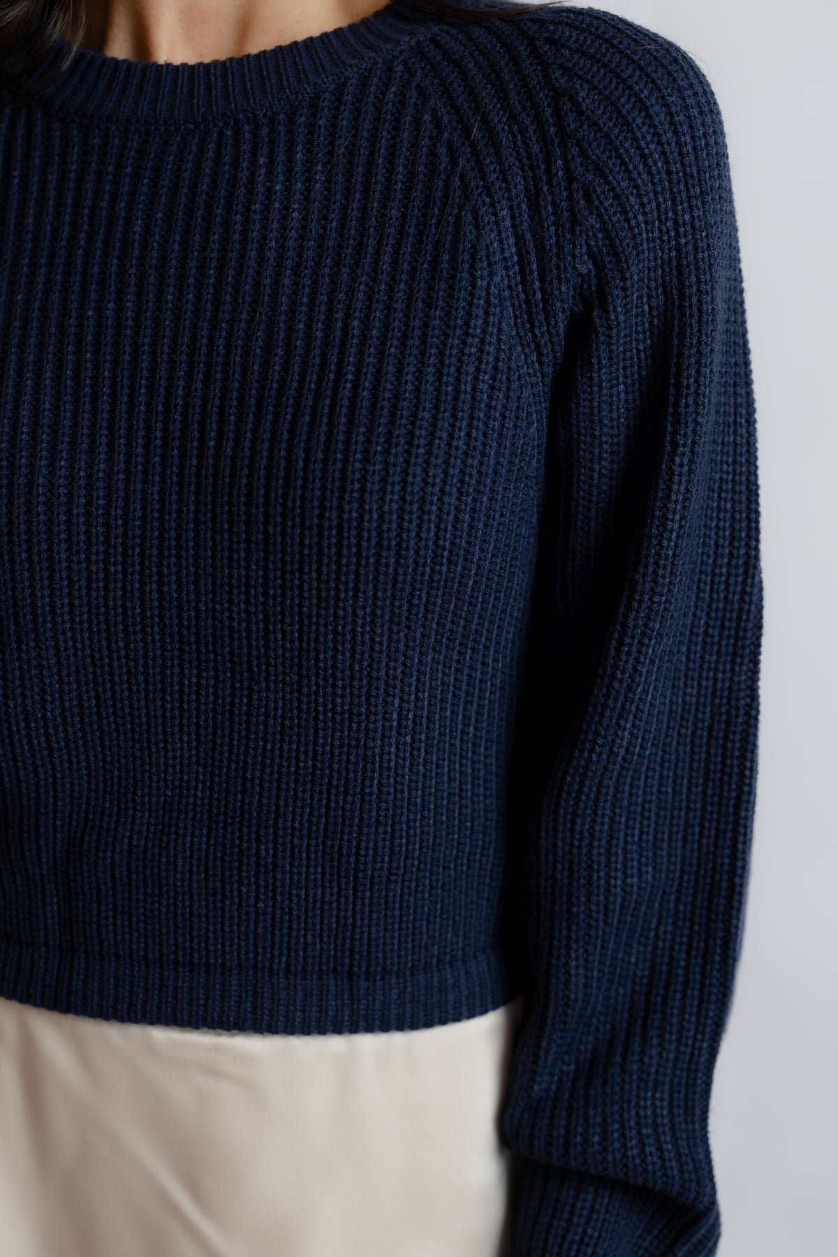 Calm Reader Pullover