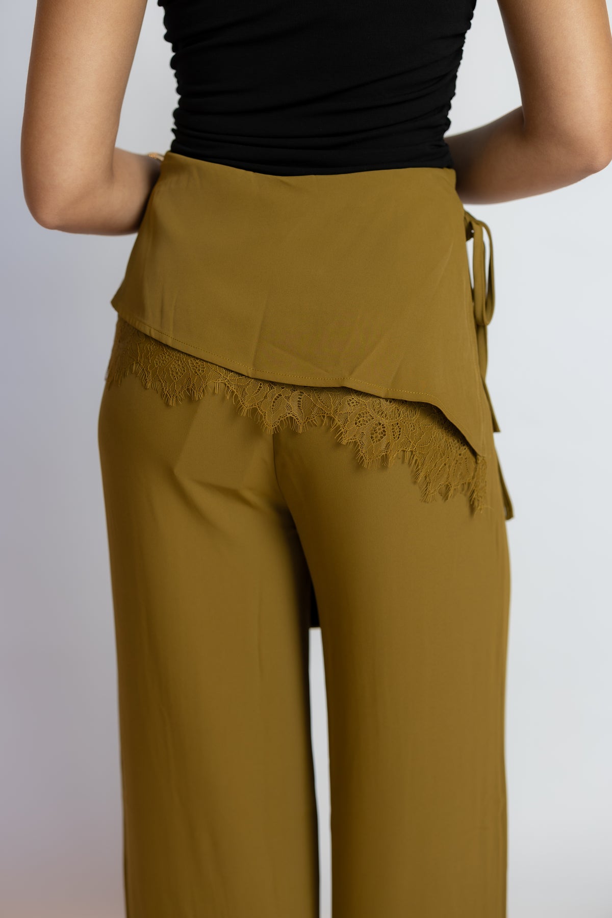 Running Free Lace Pants