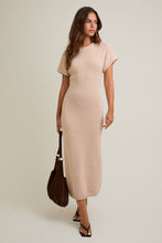Load image into Gallery viewer, Soft Focus Knit Midi Dress