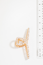Load image into Gallery viewer, Tomi Pearl Claw Clip Set