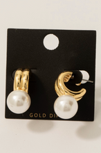 Load image into Gallery viewer, In My Nature Pearl Hoops