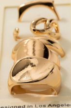 Load image into Gallery viewer, She&#39;s A Star Rings Set