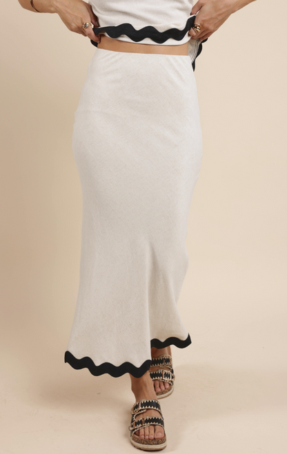 Sugarloaf Wavy Trim Midi Skirt