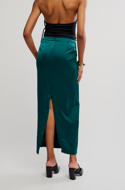 Rosetto Column Skirt