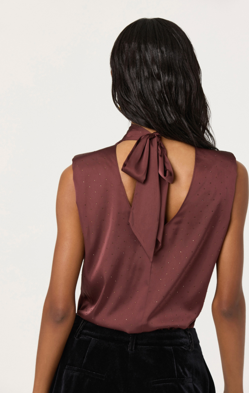 Inaya Sleeveless Top