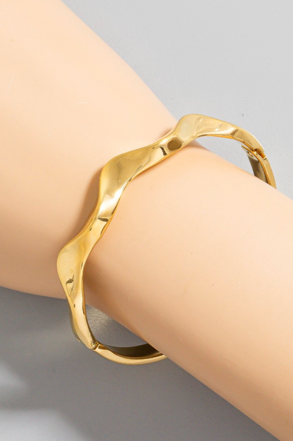 Current Flow Bangle Bracelet Gold