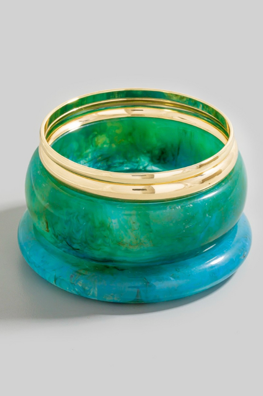 Nadia Metallic Bangle Set in green marbled resin with gold accents