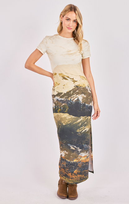 Wondrous Sight Knit Graphic Maxi Dress