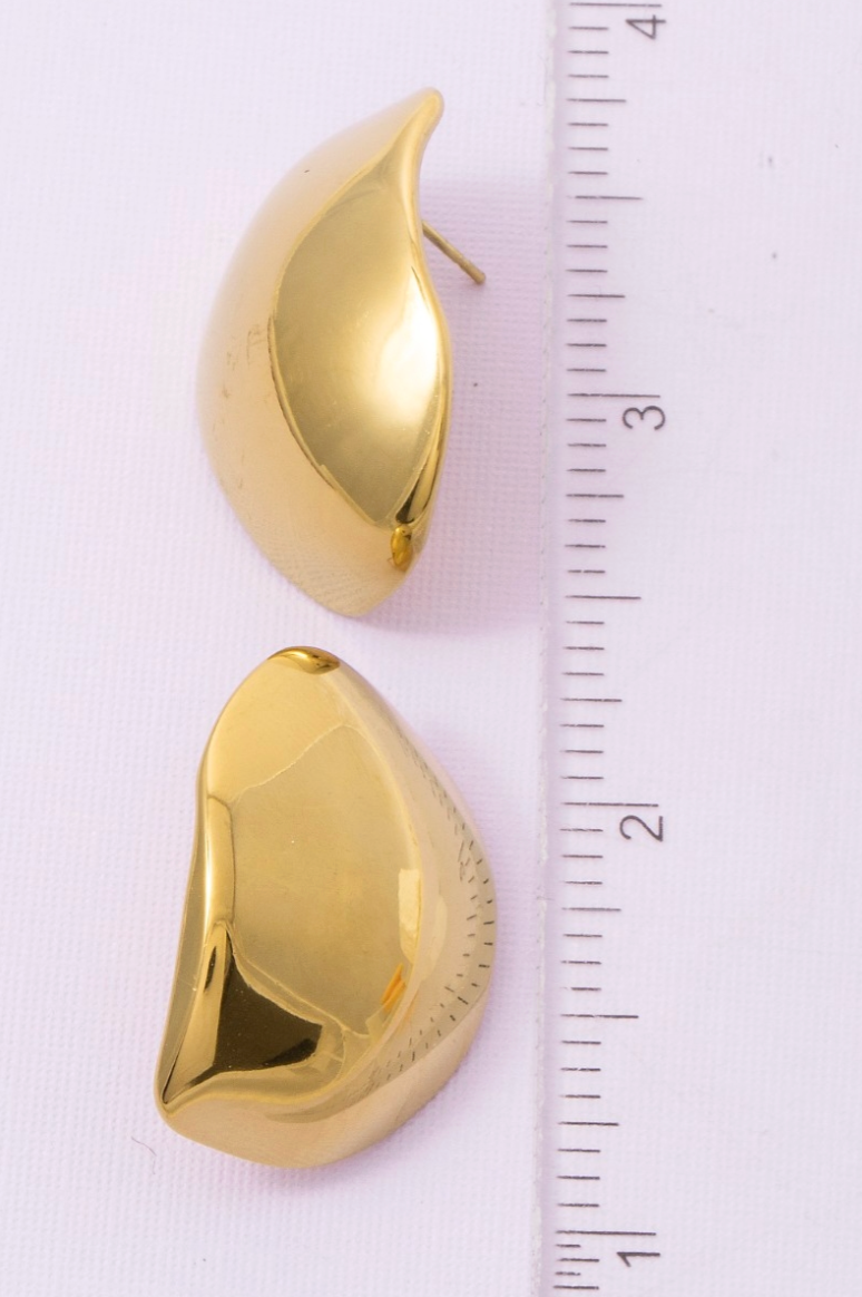 Your Daydream Chunky Stud Earrings