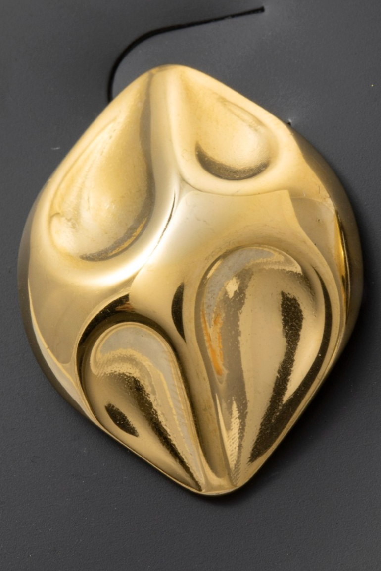 Favorite Thing Sculpted Earrings