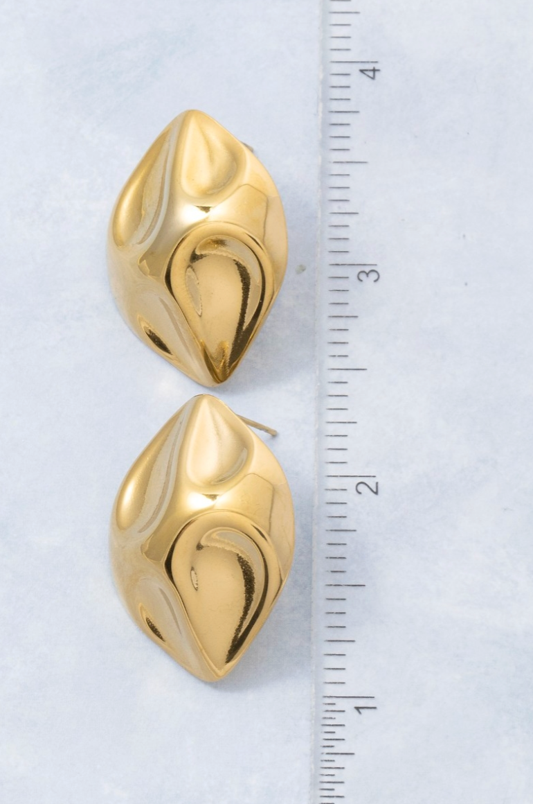 Favorite Thing Sculpted Earrings