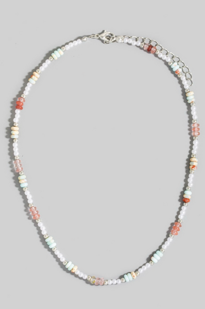Cut Short Beaded Necklace