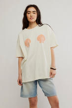 Load image into Gallery viewer, Shell Tee