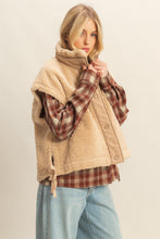 Load image into Gallery viewer, Sierra Trail Sherpa Vest