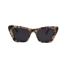 Load image into Gallery viewer, Daisy Sunnies Blonde Tort