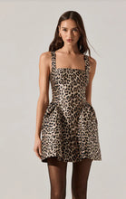 Load image into Gallery viewer, Claudie Dress