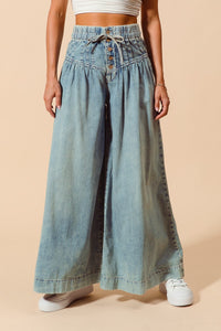 Courtney Wide Leg Jeans