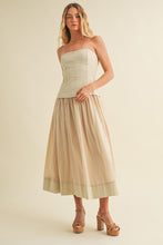 Load image into Gallery viewer, Timeless Grace Strapless Dress