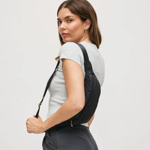 Load image into Gallery viewer, Eira Belt Bag