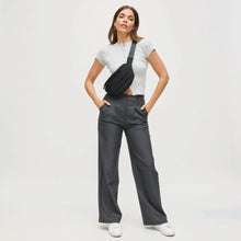 Load image into Gallery viewer, Eira Belt Bag