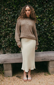 Europa Poly Sheen Skirt