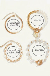 Fair Shake Pearl Bracelet Set